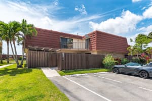 8211 Boca Rio Dr, Boca Raton, FL 33433, Sold 07/08/22