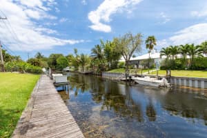 814 Mission Hill Rd, Boynton Beach, FL 33435, Sold 10/17/22