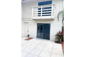 2811 Stoneway Ln b, Fort Pierce, FL 34982, Sold 06/06/22