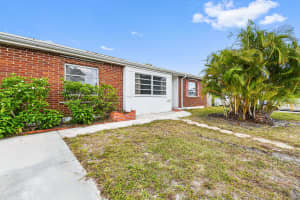 3915 Mackinac Rd, Lake Worth, FL 33462, Sold 05/26/22