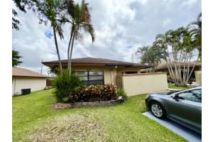 5262 Robbie Ct, West Palm Beach, FL 33415, Sold 06/08/22