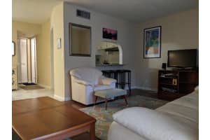 342 Southwind Dr APT 117, North Palm Beach, FL 33408, Sold 05/31/22