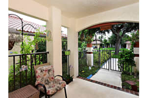 4150 NW 6th Ct, Deerfield Beach, FL 33442, Sold 10/06/22