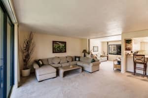 1401  Middle Gulf Drive   202 Sanibel, FL 33957 Sold 05/19/22