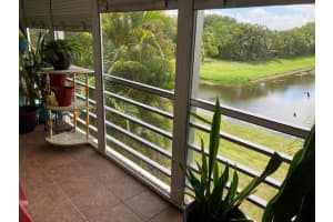 10821 N Military Trl APT 10, Palm Beach Gardens, FL 33410, Sold 08/02/22