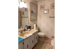 10821 N Military Trl APT 10, Palm Beach Gardens, FL 33410, Sold 08/02/22