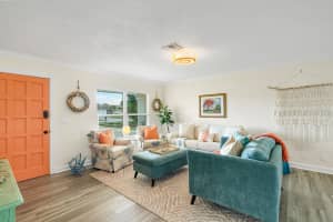 131 14th Ave, Vero Beach, FL 32962, Sold 05/13/22