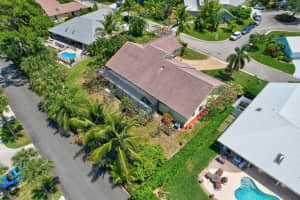 10440 SE Jupiter Narrows Drive, Hobe Sound, FL 33455 Sold 08/26/22