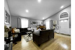 9802 N Grand Duke Cir, Tamarac, FL 33321, Sold 06/17/22