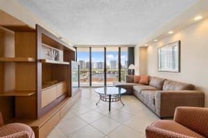 3640 Yacht Club Dr APT 707, Aventura, FL 33180, Sold 07/27/22