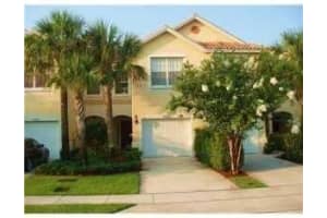 1043 Pinewood Lake Ct, Greenacres, FL 33415, Sold 08/31/22