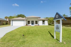 478 Fillmore Avenue NE, Palm Bay, FL 32907 - MLS#R10797020