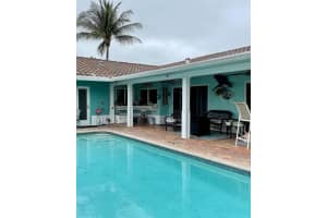 728 Coventry St, Boca Raton, FL 33487, Sold 04/30/22