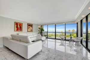 3390 S Ocean Blvd, Palm Beach, FL 33480, Sold 11/04/22