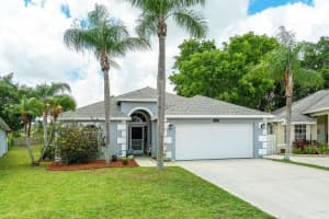 1552 Lake Breeze Dr, Wellington, FL 33414, Sold 06/09/22