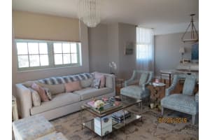 610 Clematis St APT 424, West Palm Beach, FL 33401, Sold 05/27/22