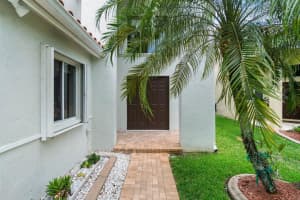 1248 Camellia Ln, Weston, FL 33326, Sold 07/07/22