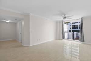 600 S Dixie Hwy APT 359, West Palm Beach, FL 33401, Sold 08/02/22