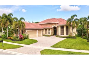 3592 Collonade Dr, Wellington, FL 33449, Sold 05/25/22