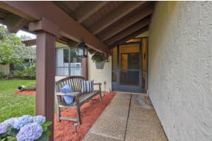 1510 Riverwood Ln, Coral Springs, FL 33071, Sold 06/06/22