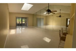 101 Lakeview Dr E, Royal Palm Beach, FL 33411, Sold 06/30/22