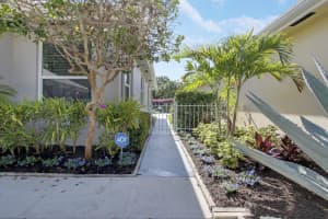 966 Bear Island Cir, West Palm Beach, FL 33409, Sold 07/13/22