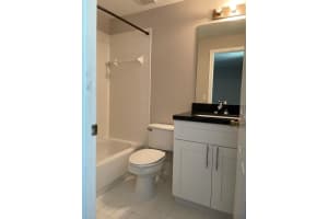 982 Summit Lake Dr #982, West Palm Beach, FL 33406, Sold 06/13/22