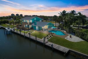 14 Castle Ct, Fort Pierce, FL 34949, Sold 08/10/22