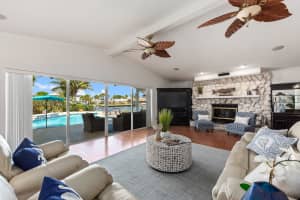 14 Castle Ct, Fort Pierce, FL 34949, Sold 08/10/22