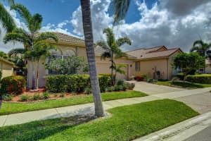 3912 Palladium Lake Dr, Boynton Beach, FL 33436, Sold 07/21/22