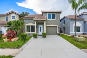 8709 Binghamton Ave, Boynton Beach, FL 33436, Sold 07/01/22