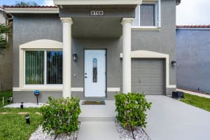 8709 Binghamton Ave, Boynton Beach, FL 33436, Sold 07/01/22