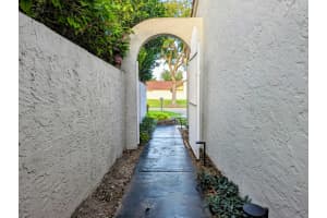 1580 NW 22nd Ave, Delray Beach, FL 33445, Sold 06/09/22