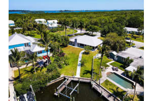 624 23rd St SE, Vero Beach, FL 32962, Sold 09/12/22