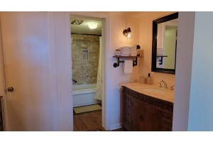 801 Lake Shore Dr APT 719, West Palm Beach, FL 33403, Sold 06/27/22