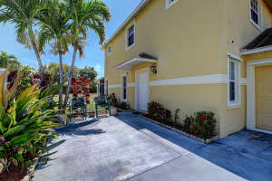 10226 Boynton Pl Cir, Boynton Beach, FL 33437, Sold 06/17/22