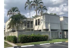 12134 Regal Ct E, Wellington, FL 33414, Sold 05/25/22