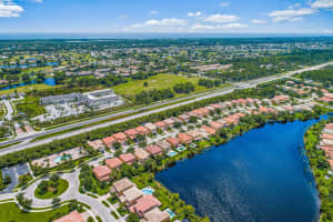 5896 SE Crooked Oak Ave, Hobe Sound, FL 33455, Sold 07/25/22