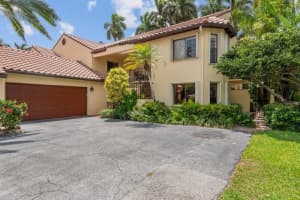 7 Via Lago, Boynton Beach, FL 33435, Sold 06/22/22