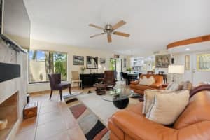 7 Via Lago, Boynton Beach, FL 33435, Sold 06/22/22