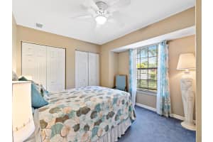 551  6th Street, Vero Beach, FL 32962 Sold 04/28/23