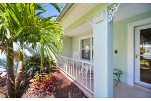 2084 NW 19th Drive, Stuart, FL 34994 Sold 12/12/22