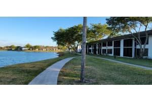 215 Lake Pointe Dr APT 212, Oakland Park, FL 33309, Sold 06/10/22