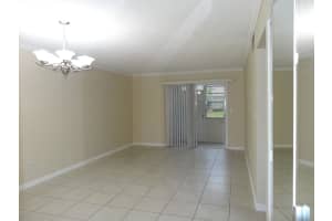 6106 Forest Hill Blvd APT 104, West Palm Beach, FL 33415, Sold 06/15/22
