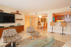 3000 N Ocean Dr 11 e, West Palm Beach, FL 33404, Sold 06/23/22