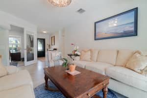 6946 Paul Mar Dr, Lake Worth, FL 33462, Sold 06/17/22