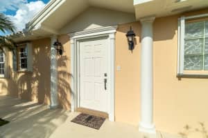 9112 SE Retreat Dr, Hobe Sound, FL 33455, Sold 05/27/22