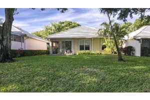 2023 Bedford Dr, Palm Beach Gardens, FL 33403, Sold 08/01/22