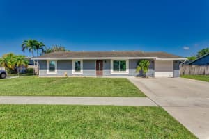 205 Dove Cir, Royal Palm Beach, FL 33411, Sold 06/24/22