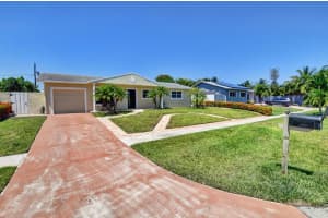 109 Seminole Ln, Boca Raton, FL 33487, Sold 08/05/22